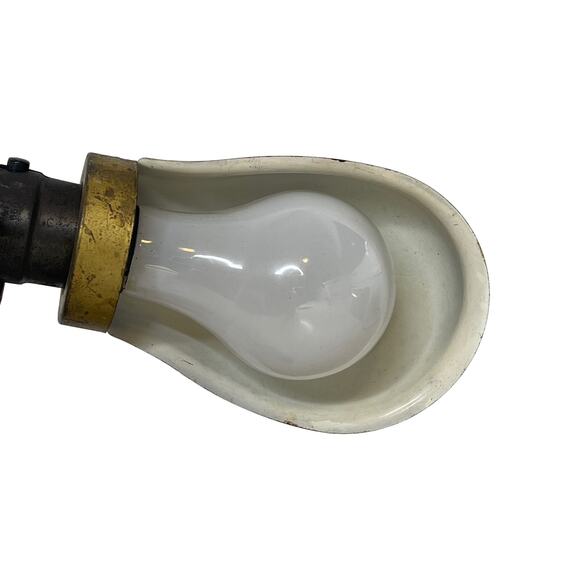 Vintage Desk Lamp With Original Green Enameled Hubbell Shade - Picture 5 of 9